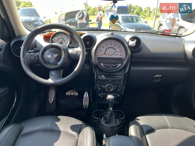 Хэтчбек MINI Cooper 2014 в Львове