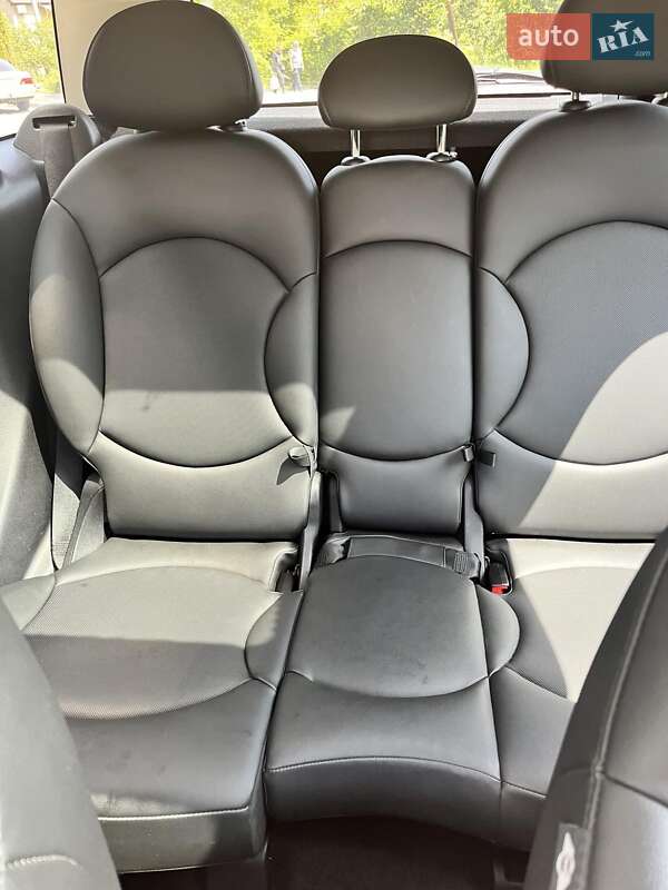 Хэтчбек MINI Cooper 2014 в Львове
