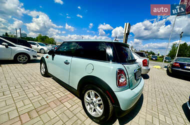 Хэтчбек MINI Cooper 2013 в 