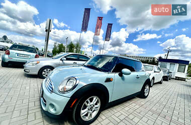 Хэтчбек MINI Cooper 2013 в 