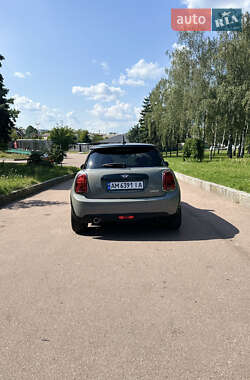Хэтчбек MINI Cooper 2020 в 