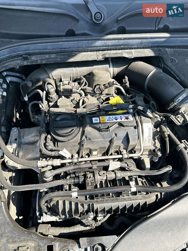 Хетчбек MINI Cooper 2020 в Житомирі