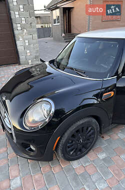 Хэтчбек MINI Cooper 2014 в Черкассах