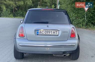 Хэтчбек MINI Cooper 2002 в 