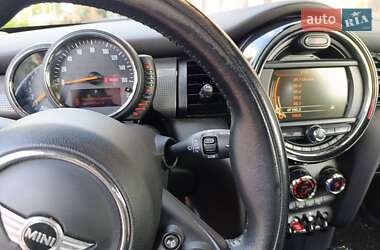 Хетчбек MINI Cooper 2016 в 