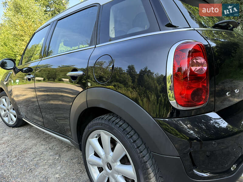 Хэтчбек MINI Cooper 2016 в Черновцах