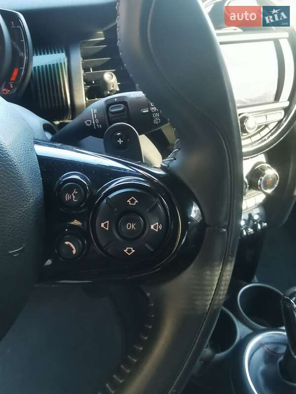 Хэтчбек MINI Cooper 2019 в Киеве