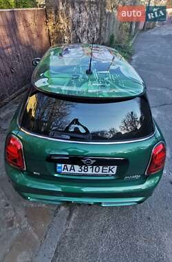 Хэтчбек MINI Cooper 2019 в 