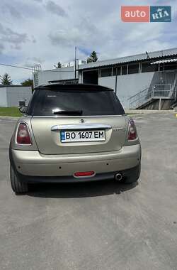 Хэтчбек MINI Cooper 2008 в 