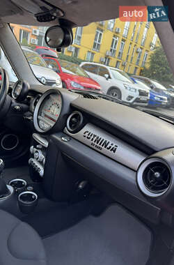 Хэтчбек MINI Cooper 2008 в 