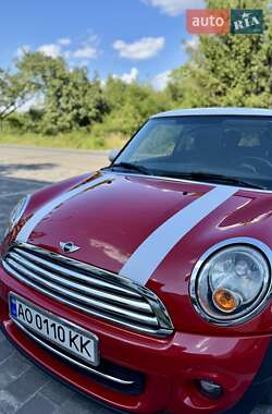 Хэтчбек MINI Cooper 2013 в Ужгороде