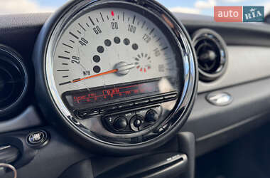 Хэтчбек MINI Cooper 2012 в 