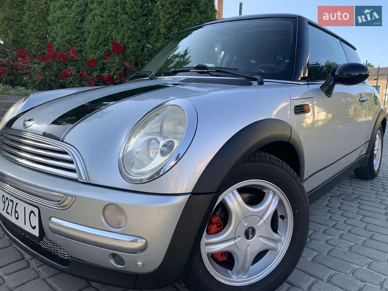 Хэтчбек MINI Cooper 2001 в Кременце
