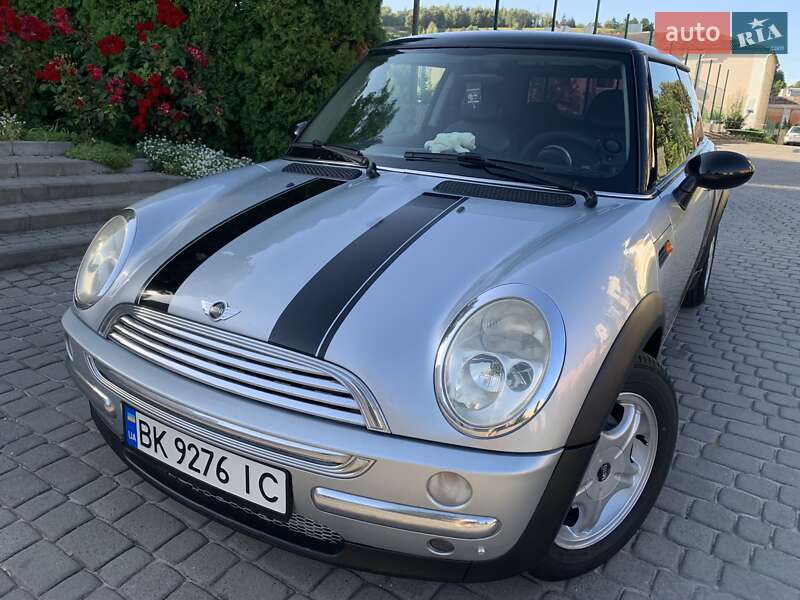 Хэтчбек MINI Cooper 2001 в Кременце