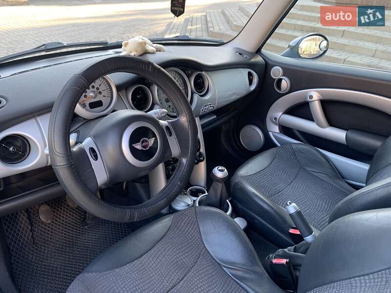 Хэтчбек MINI Cooper 2001 в Кременце
