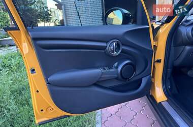 Хэтчбек MINI Cooper 2014 в 