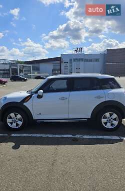 Внедорожник / Кроссовер MINI Cooper 2015 в 