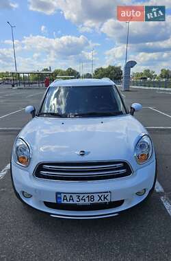 Внедорожник / Кроссовер MINI Cooper 2015 в 