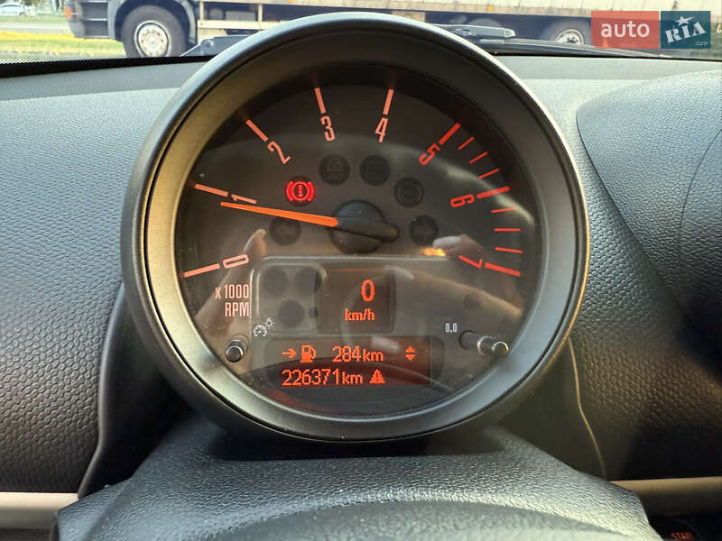 Хэтчбек MINI Cooper 2014 в Харькове