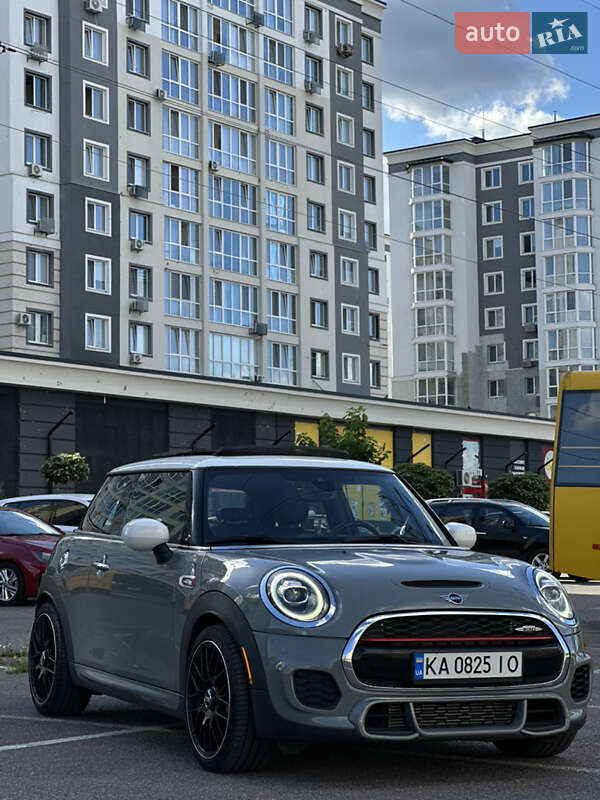 Хэтчбек MINI Cooper 2020 в Киеве
