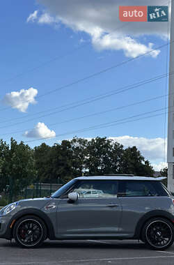 Хэтчбек MINI Cooper 2020 в 