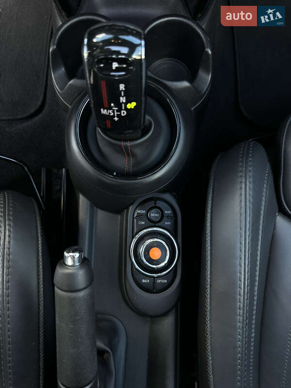 Хэтчбек MINI Cooper 2020 в Киеве