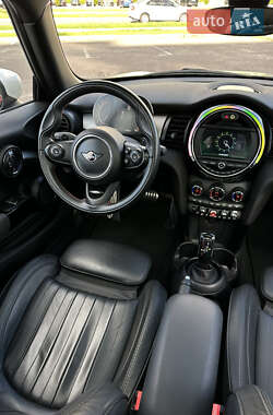 Хэтчбек MINI Cooper 2020 в 