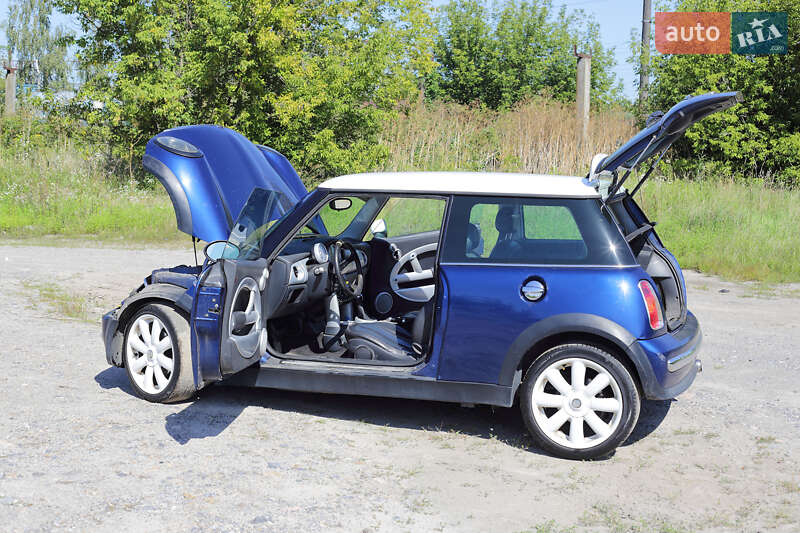 Хэтчбек MINI Cooper 2002 в Виннице