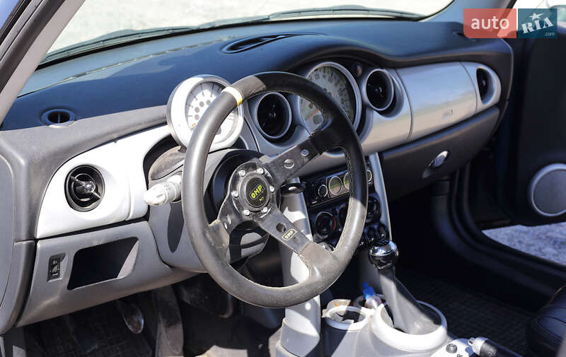 Хэтчбек MINI Cooper 2002 в Виннице