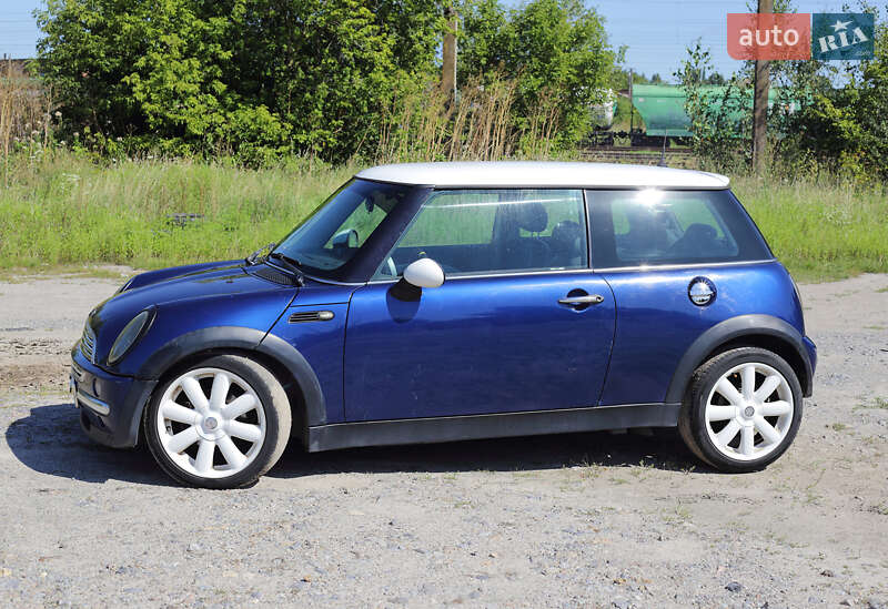 Хэтчбек MINI Cooper 2002 в Виннице