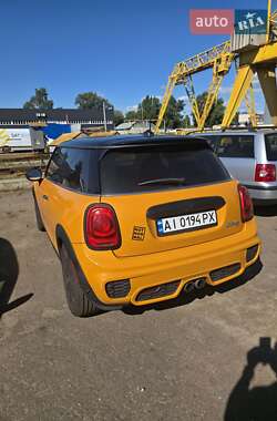 Хэтчбек MINI Cooper 2014 в 