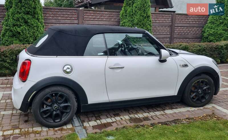 Хэтчбек MINI Cooper 2016 в Ирпене