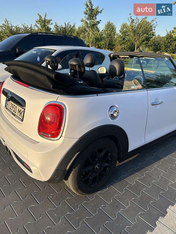 Хэтчбек MINI Cooper 2016 в Ирпене