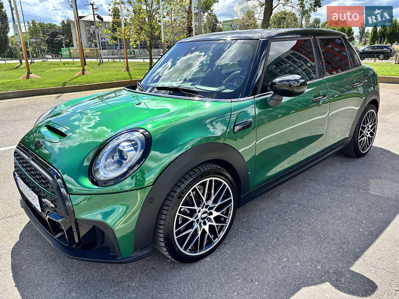 Хэтчбек MINI Cooper 2020 в Киеве фото 4 Хэтчбек MINI Cooper 2020 в Киеве