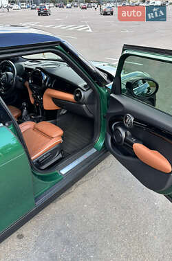 Хэтчбек MINI Cooper 2020 в 