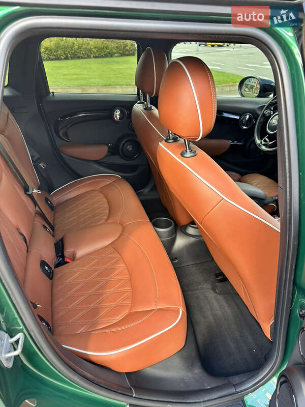 Хэтчбек MINI Cooper 2020 в Киеве фото 25 Хэтчбек MINI Cooper 2020 в Киеве