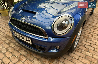 Хэтчбек MINI Cooper 2013 в 