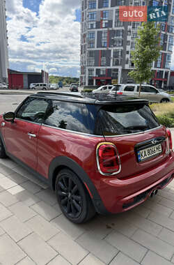 Хэтчбек MINI Cooper 2015 в 