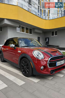 Хэтчбек MINI Cooper 2015 в 