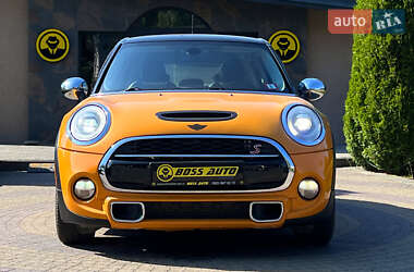 Хэтчбек MINI Cooper 2015 в 