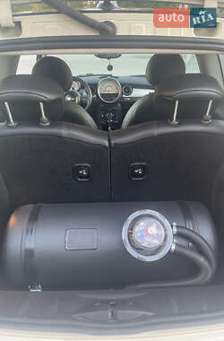 Хэтчбек MINI Cooper 2012 в 