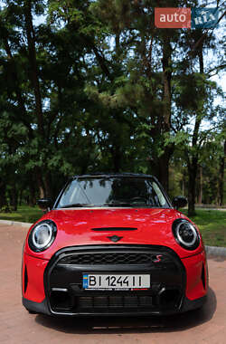 Хэтчбек MINI Cooper 2023 в 