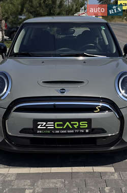 Хэтчбек MINI Cooper 2022 в 