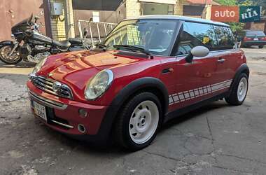 Хэтчбек MINI Cooper 2005 в Киеве