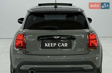 Хэтчбек MINI Cooper 2021 в 