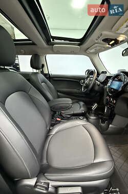 Хэтчбек MINI Cooper 2021 в 
