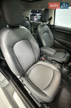 Хэтчбек MINI Cooper 2021 в 