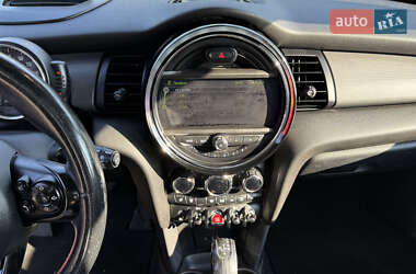 Хэтчбек MINI Cooper 2015 в 
