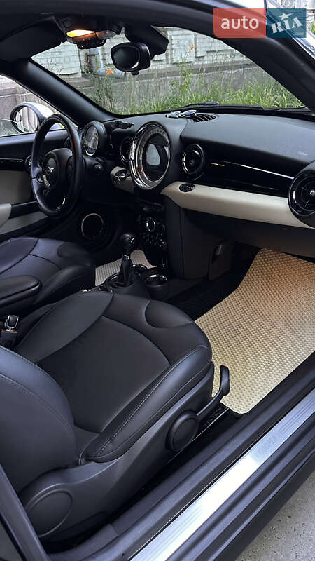 Хэтчбек MINI Cooper 2012 в Черкассах