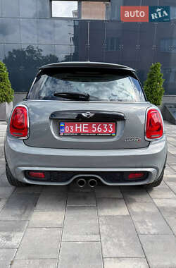 Хэтчбек MINI Cooper 2017 в 